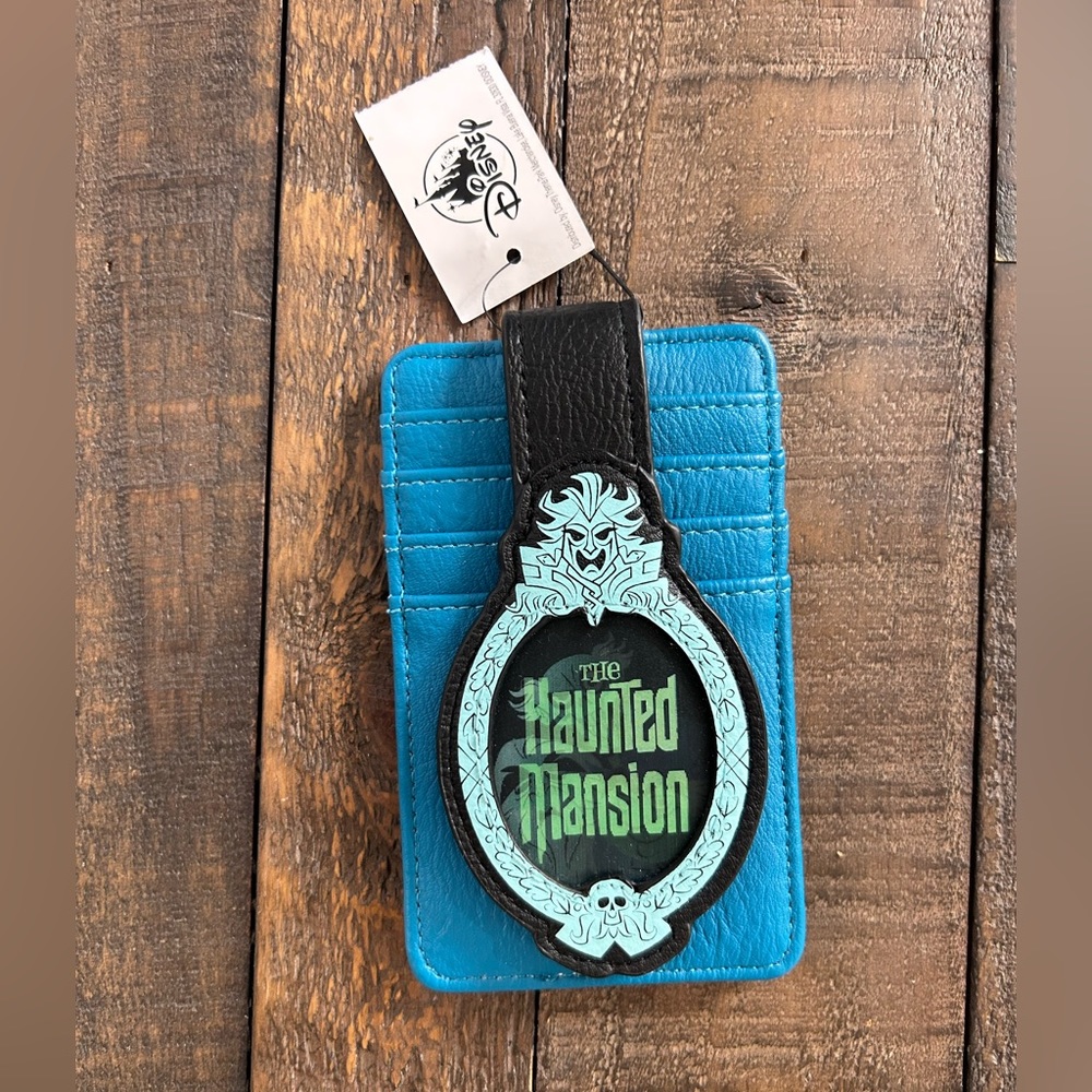 NWT Disney Haunted Mansion Card Holder